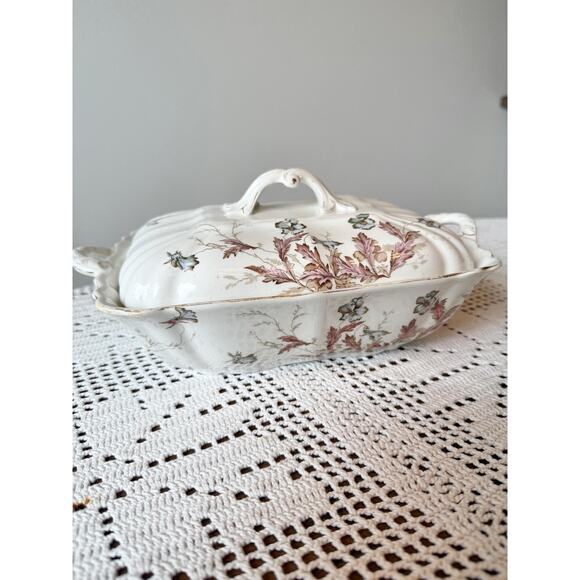 Vintage John Maddock & Son England Royal Vitreous Rectangular Floral Lidded Dish - Picture 3 of 7